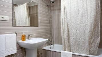 Economy Twin kamer | Badkamer
