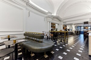 Cafe