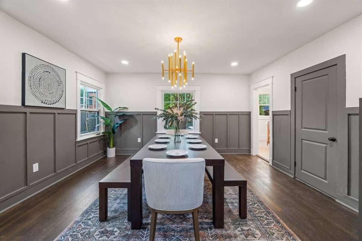 Entire Home in Hyde Park with Big Backyard