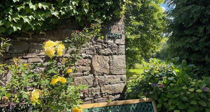 Grande Maison de Campagne prĂšs de Granville , famille et animaux bienvenus