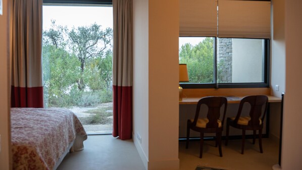 5 soverom, wi-fi (inkludert) og sengetøy