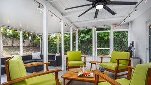 Hus (Private Home 2 Miles from Siesta Key) | Eksteriør