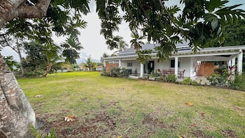Comfort Villa | Garden view