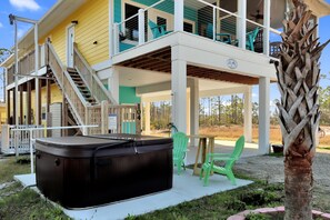 Casa, letti multipli (Dolphin Daze Beach House) | Ristorazione all'aperto