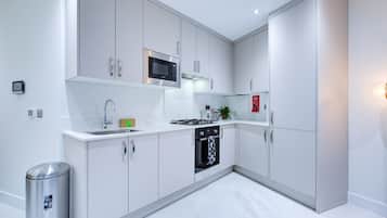 Leilighet – exclusive | Eget kjøkken | Kjøleskap, mikrobølgeovn, ovn og kokeplater