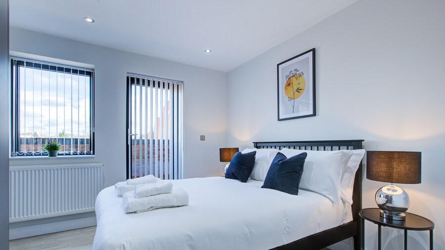 Hybrid Resi - Uxbridge