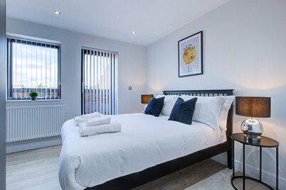 Hybrid Resi - Uxbridge 