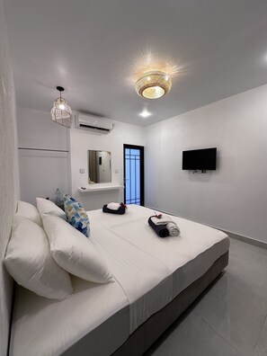 4 habitaciones, wifi gratis y ropa de cama 