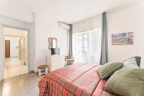1 bedroom, iron/ironing board, free WiFi, bed sheets - St. Peter's. Comfortable apartment at the Vatican (Roma)