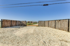 Enceinte de lâhĂ©bergement