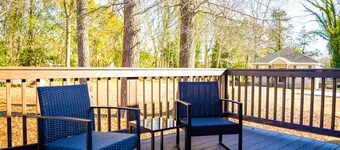 Musician Getaway • NEW! Duke~King Bed