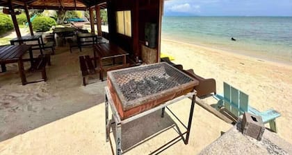 Maison TuiMatai, plage blanc privé vue sur Tahiti