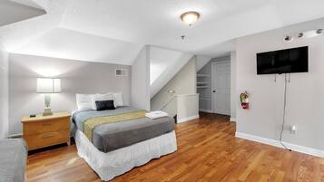 6 habitaciones, caja de seguridad en la habitación y escritorio