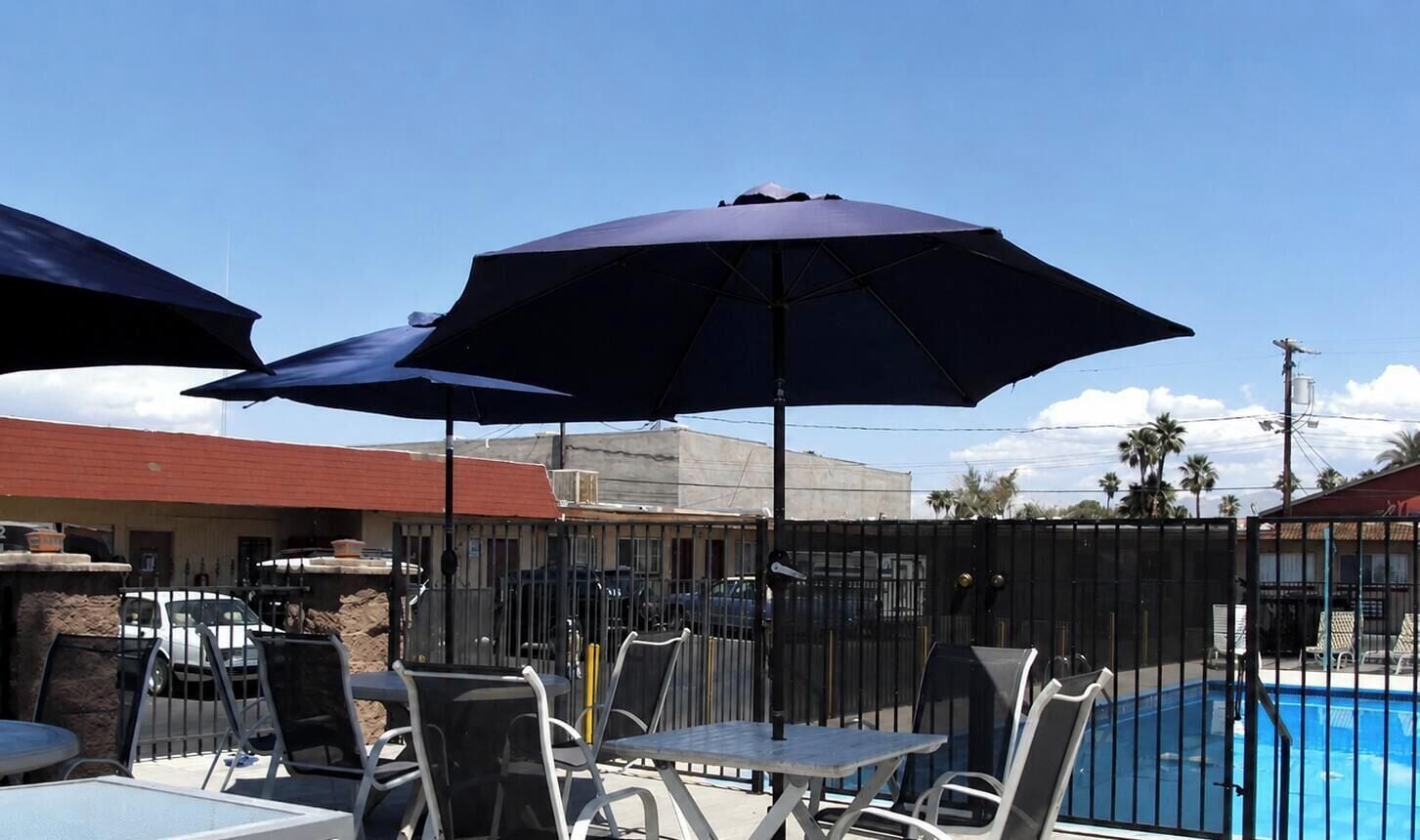 Photo - Desert Hills Motel