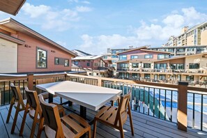 Superior Townhome | Terrace/patio