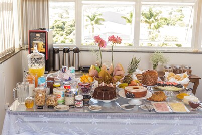 VILLAGE GOLDEN HOTEL