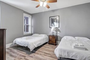 3 bedrooms, iron/ironing board, WiFi, bed sheets - Beautiful Unit in Shaw Community -4228b (St. Louis)