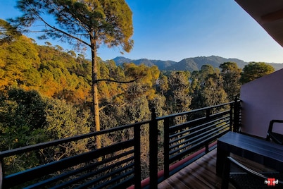 Nature Nest By Nomad Hotels