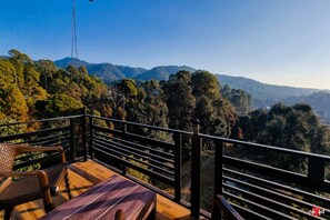Deluxe Room - Nature Nest By Nomad Hotels (Dalhousie)