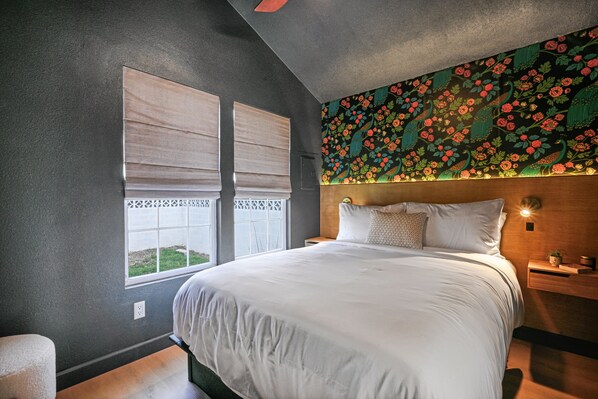 1 bedroom, free WiFi, bed sheets