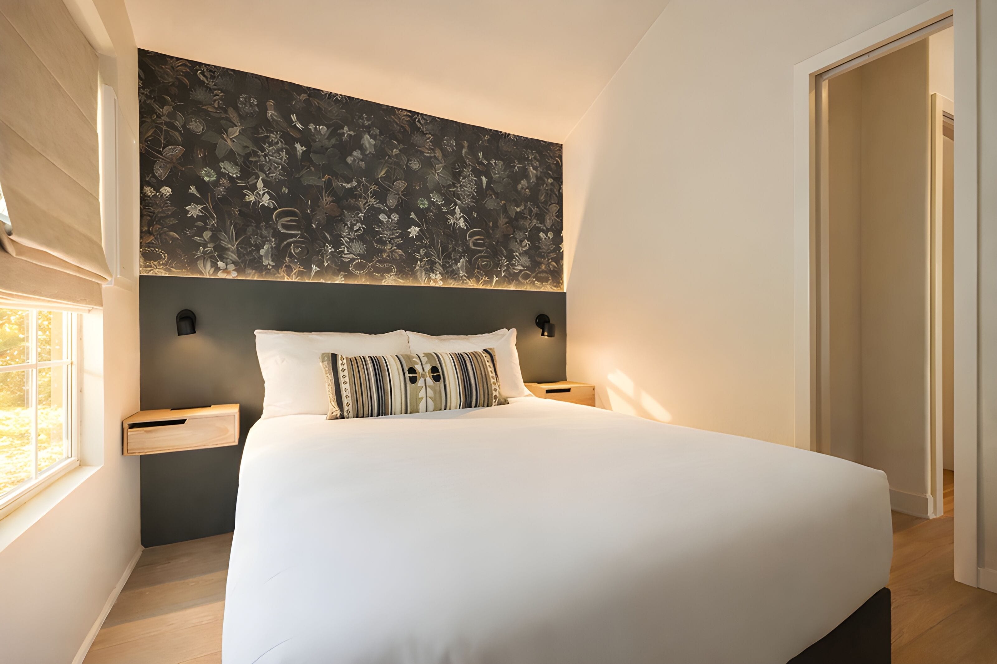 Literie de qualité supérieure, surmatelas, décoration personnalisée