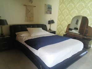 4 Schlafzimmer, kostenloses WLAN, Bettwäsche