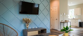 The Serene Bohemian Oasis NEW! Duke