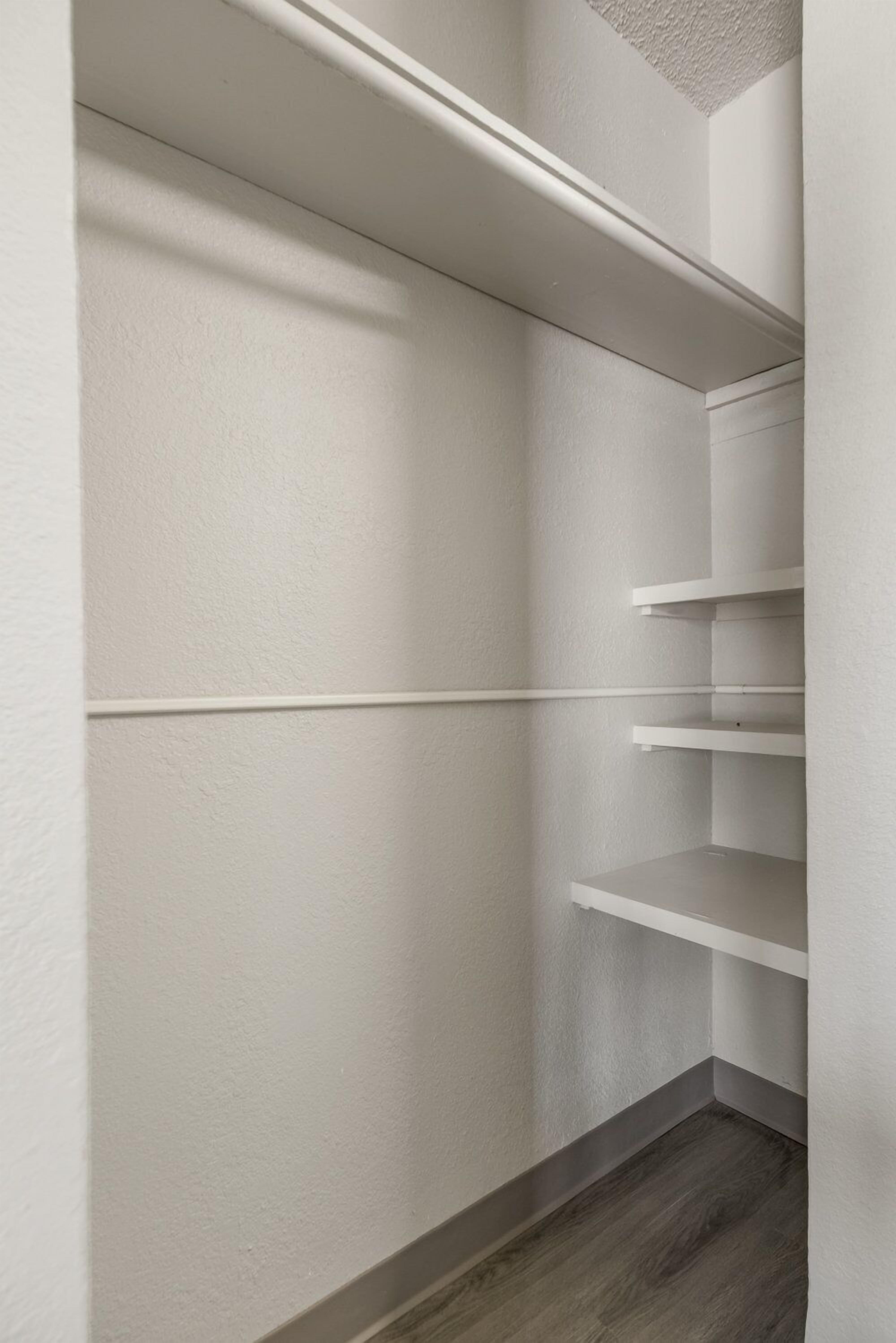 스탠다드 스튜디오 | 노트북 작업 공간, 무료 WiFi, 침대 시트