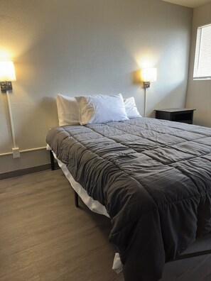Living area - LTA Suites Brookside (Tulsa)