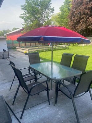 Family Bungalow - SHORE VISTA LODGE (Georgina)