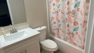 Towels, soap, shampoo, toilet paper