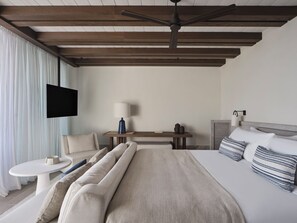 Premium Suite, Private Pool | 이집트산 면 시트, 고급 침구, 필로우탑 침대, 미니바