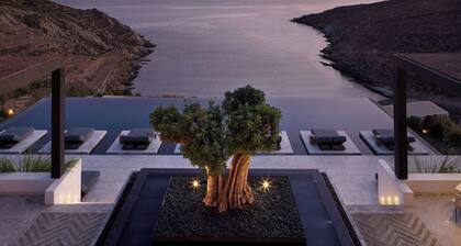 Odera, Tinos, Autograph Collection