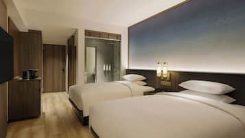 In-room safe, desk, free WiFi, bed sheets