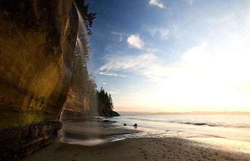 Jordan River Coastal Cottage