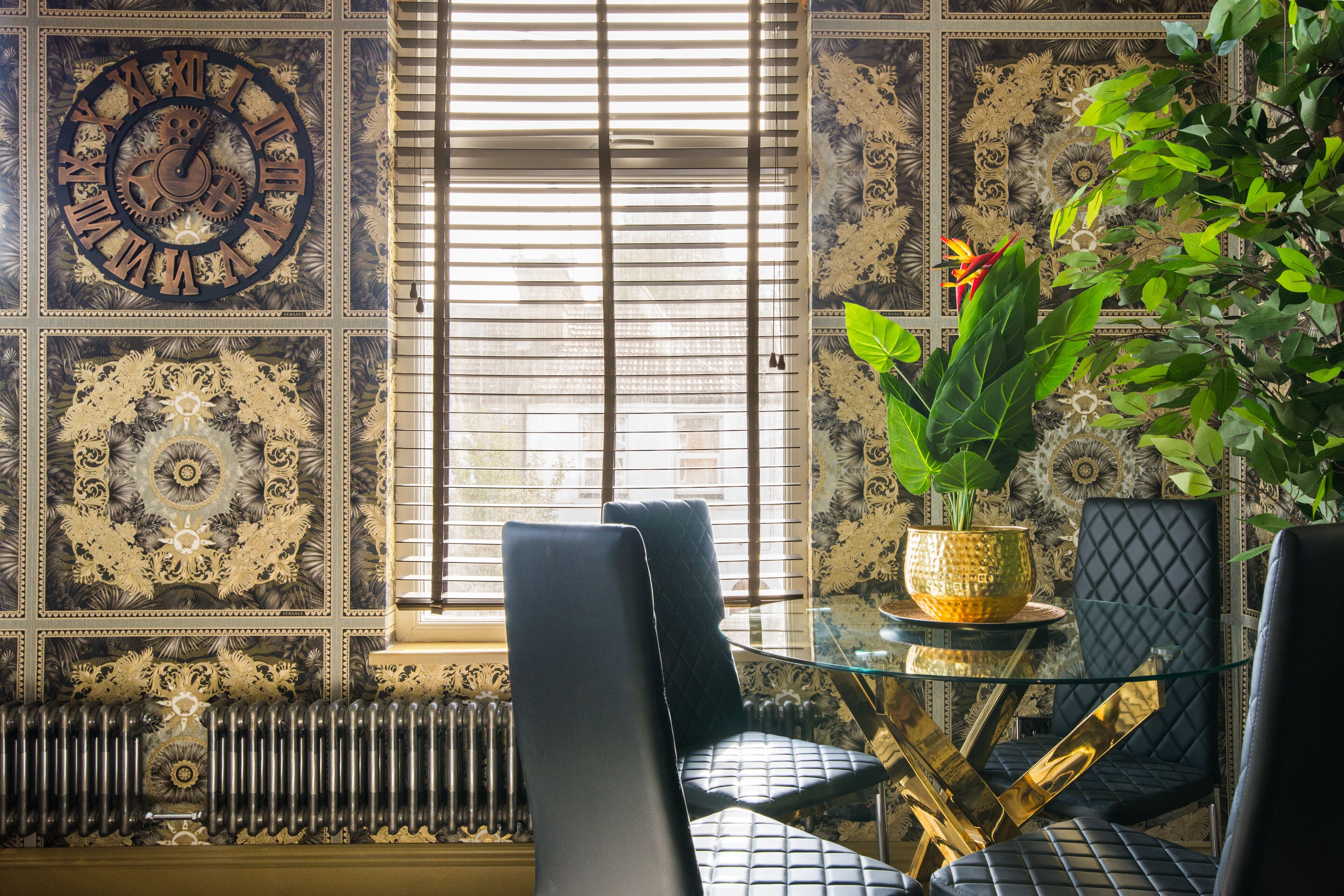 Apartment | Dining