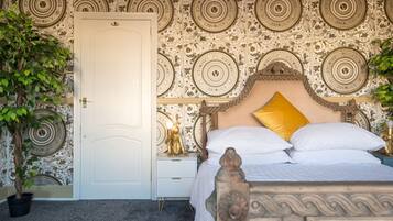 House | 1 bedroom, iron/ironing board, free WiFi, bed sheets