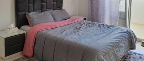 1 bedroom, iron/ironing board, WiFi, bed sheets