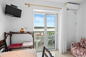 TV - Spectacular Sea View, Mooring - Jurica (Petra) (Rab)