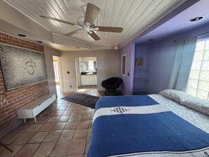 3 chambres, bureau, fer et planche à repasser, Wi-Fi gratuit