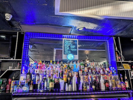 Bar (en la propiedad)