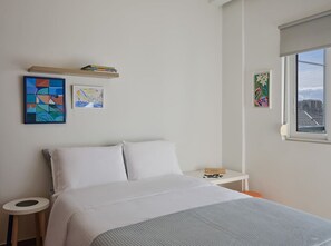 3 soverom, skrivebord, strykejern/-brett og wi-fi (inkludert)