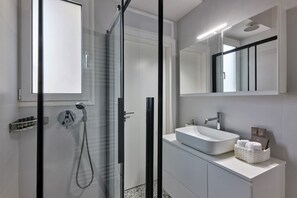 مجففات شعر، مناشف