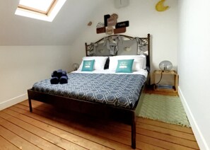 5 camere, ferro/asse da stiro, Wi-Fi, lenzuola