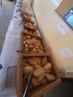 Desayuno bufé gratuito y diario