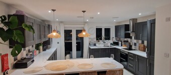 Charming 3-bed House in Newquay