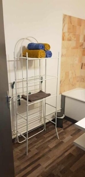 Interior - Large apartment City center free park (Besançon)