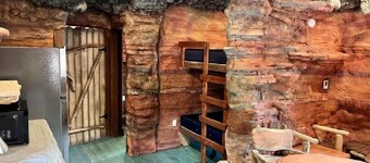 Devils Island Sea Cave Deluxe #6 on map