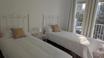 3 dormitorios, tabla de planchar con plancha, cuna de viaje y wifi