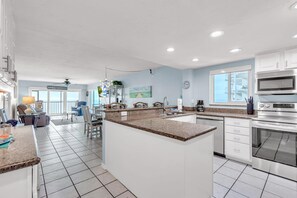 Condo, Multiple Beds (Arie Dam 304) | Private kitchen - Arie Dam 304 (Madeira Beach)